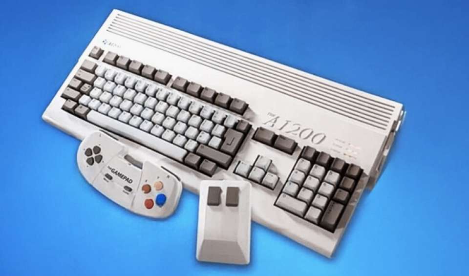 The A1200, le micro ordinateur des années 90 fait son GRAND retour