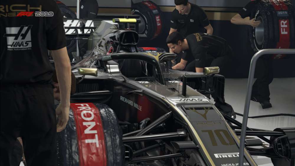 stand f1