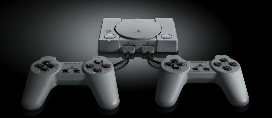 Playstation classic avec 2 manettes