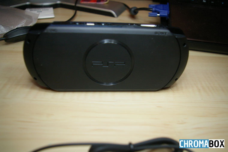 Arri&egrave;re de la PSP street, lecteur UMD